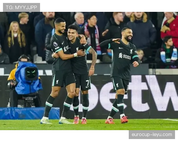 热刺重组阵容剑指冠军,全新架构点燃争冠希望 热刺重组阵容剑指冠军,全新架构点燃争冠希望