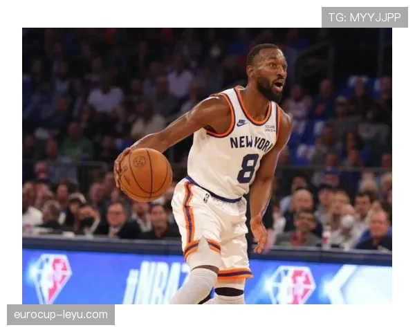 沃克战术适配性持续提升,助力球队在瞬息万变的市场中稳固竞争优势 沃克战术适配性持续提升,助力球队在瞬息万变的市场中稳固竞争优势