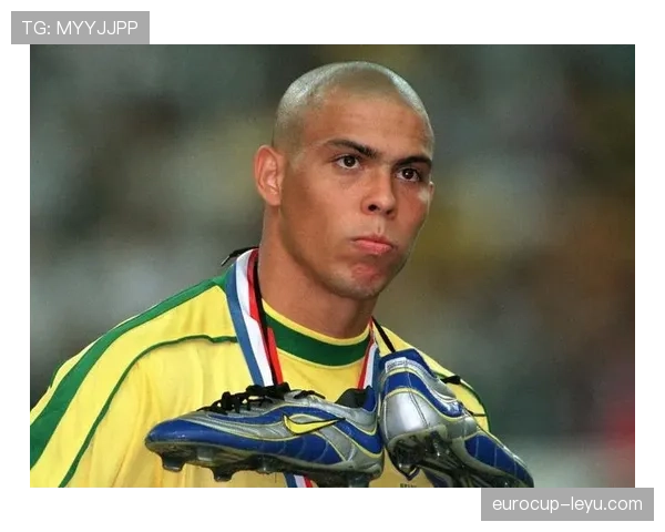 罗纳尔多宣布复出，状态回暖引球迷期待重返绿茵场