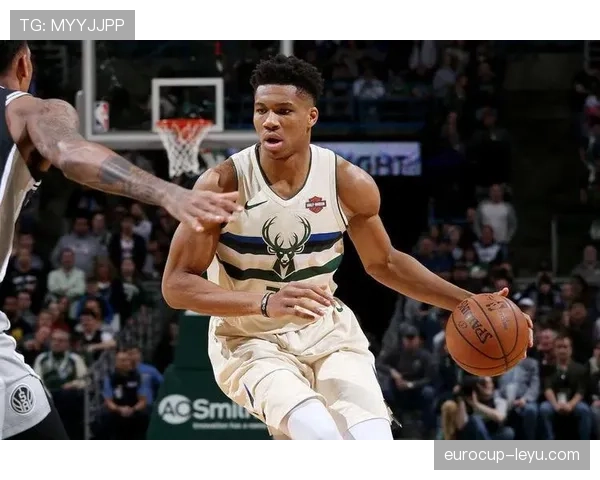 科瓦契奇摆脱与转身能力解析