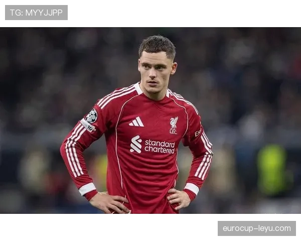 维尔茨与克罗斯中场角色及比赛影响力对比分析